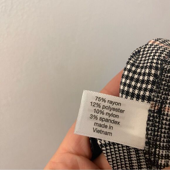 Lane Bryant Slim Capri 4-Season Pant black glen plaid stretch crop trousers 22 - Picture 8 of 12